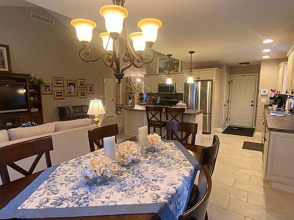 5th image of 5977 Herons Blvd #22
