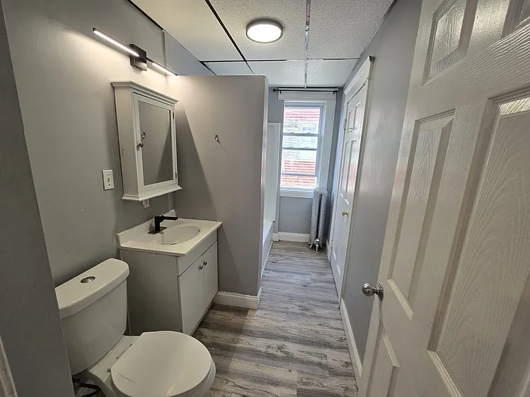 3 N Woodford St #2 — Photo 21