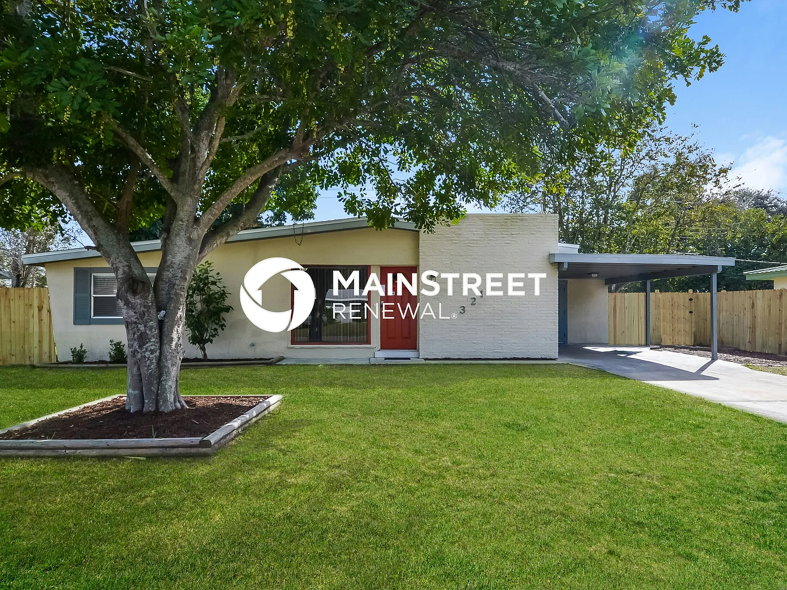 3211 21st Avenue Dr W — Photo 1