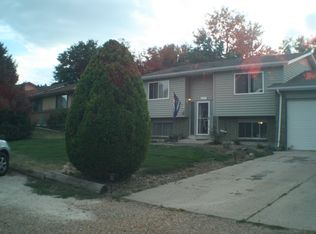 1425 1/2 Yank St, Golden, CO 80401