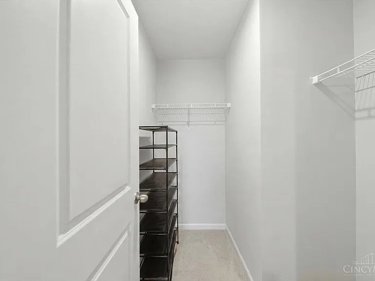 175 Skyway Dr — Photo 27