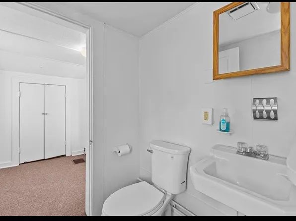 10 Shelburne Rd #12, Burlington, VT 05401