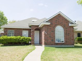 227 S Irving Heights Dr, Irving, TX 75060