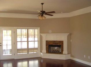 350 Southern Hills Dr, Wetumpka, AL 36093