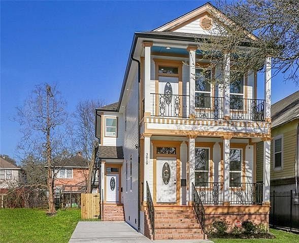 1st image of 3019 Delachaise St