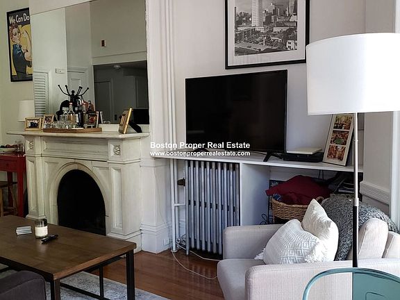 9 Marlborough St. #22 Boston - Back Bay Unit Photo 4