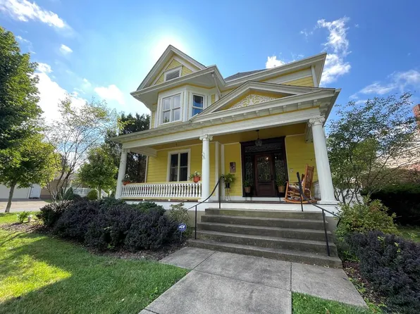 ***117 Elm Street, Wheeling, WV 26003