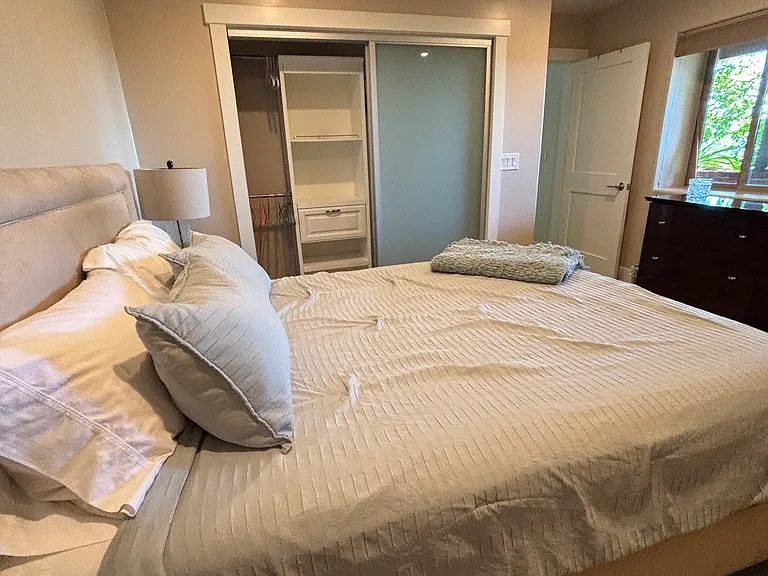 550 Scenic Dr #A — Photo 9