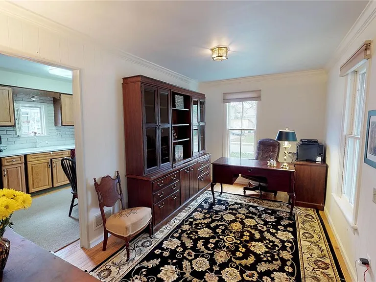 20 Boughton Ave — Photo 2