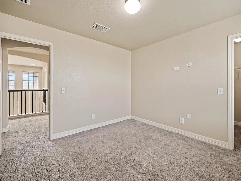 810 Low Cloud Dr — Photo 34