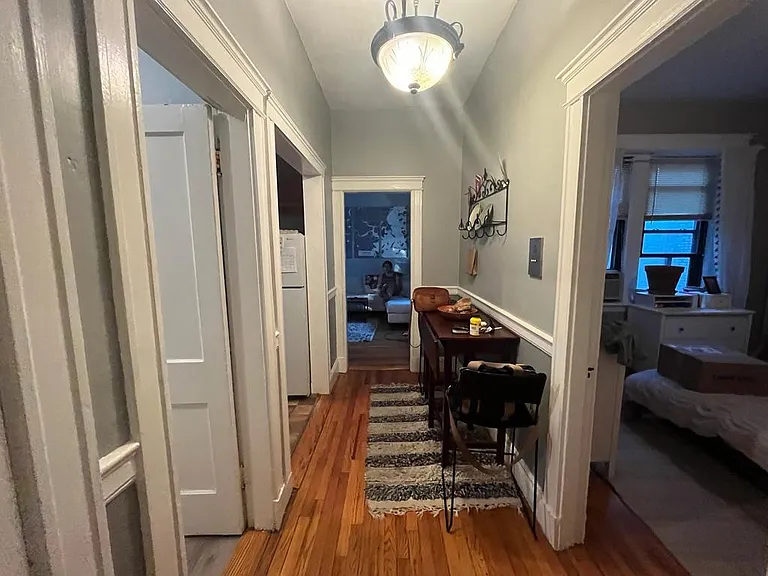 43 Glenville Ave #5 — Photo 3