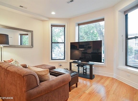 2nd image of 2312 W McLean Ave APT 1S