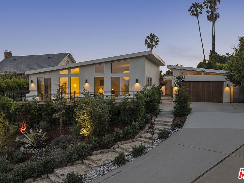 2235 Chislehurst Dr, Los Angeles, CA 90027 | MLS #26846273 | Zillow