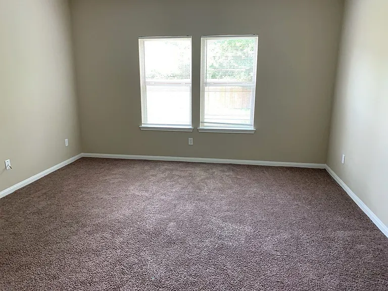 21518 Little Wolf Dr — Photo 9