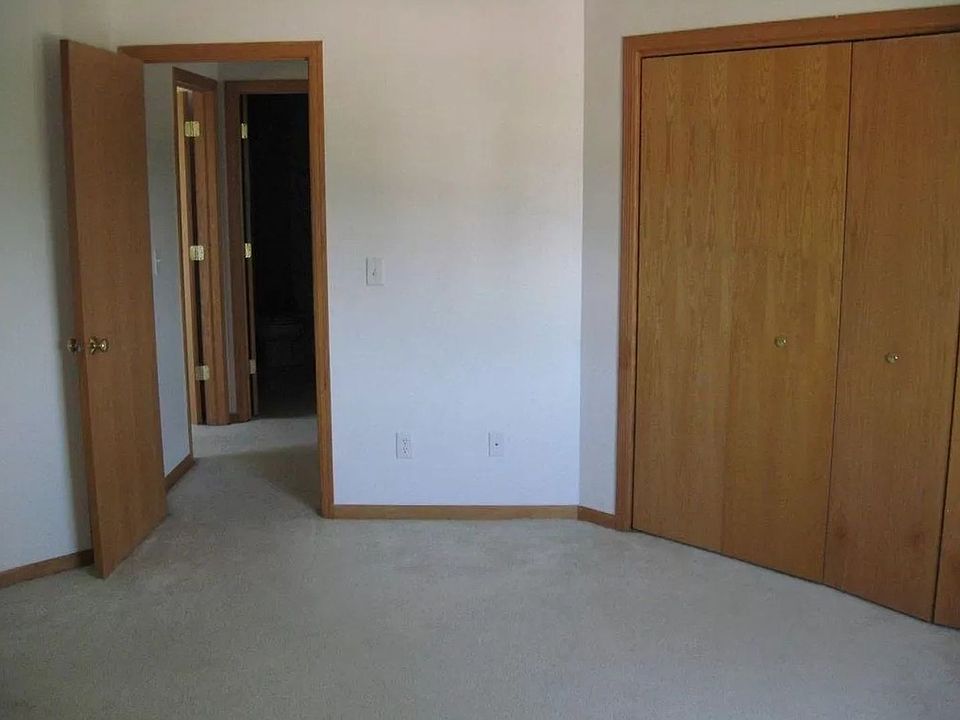 2nd image of 2866 Coral Ct APT 302