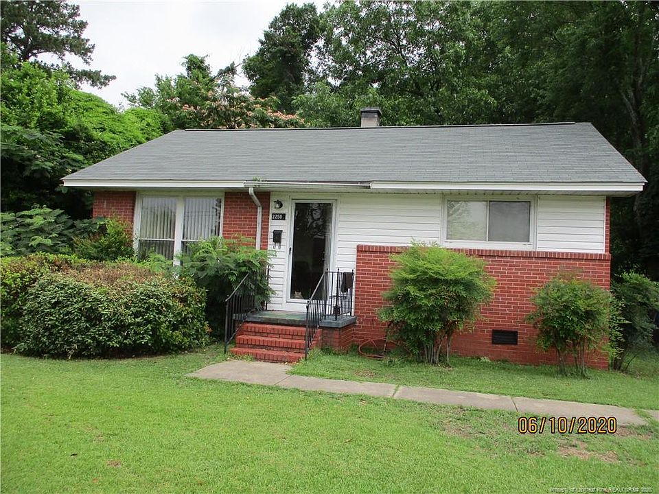 2nd image of 2250 McGill Dr
