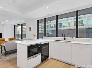 22 Lombard St #502, Toronto, ON M5C1M1