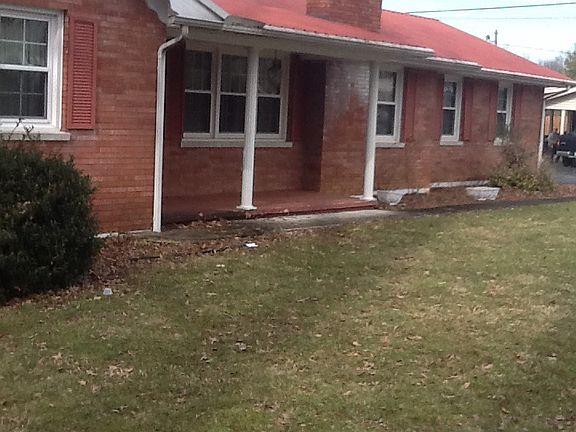 3rd image of 103 Taylor Avenue