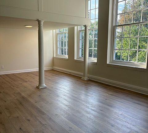 5th image of 523 N Bertrand St Unit 314