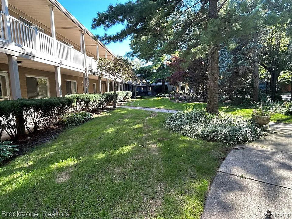 475 S Adams Rd #1