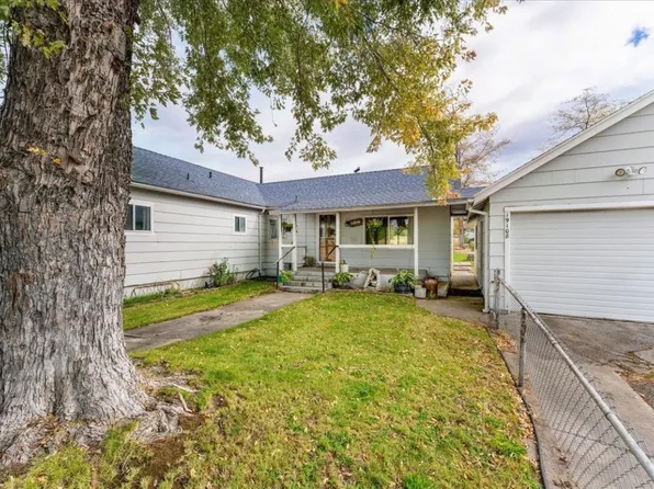 19108 2nd Ave, Weed, CA 96094