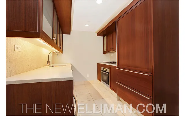 Rented by Douglas Elliman | media 29