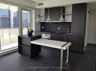 197 Yonge St #3005, Toronto, ON M5B 0C1