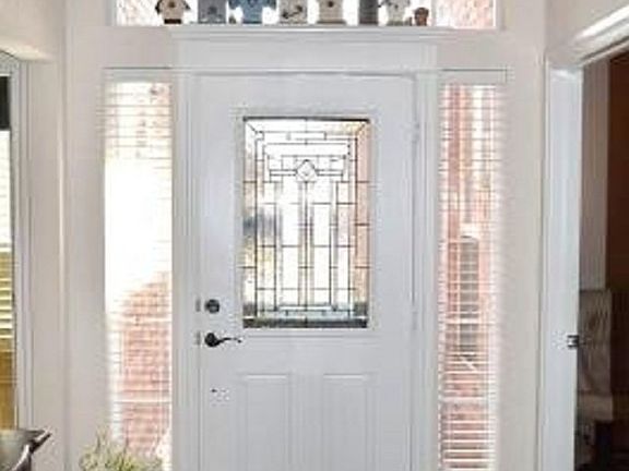 Bright and open entryway