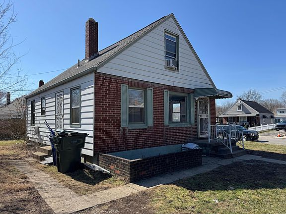 5th image of 822 Clay Ct