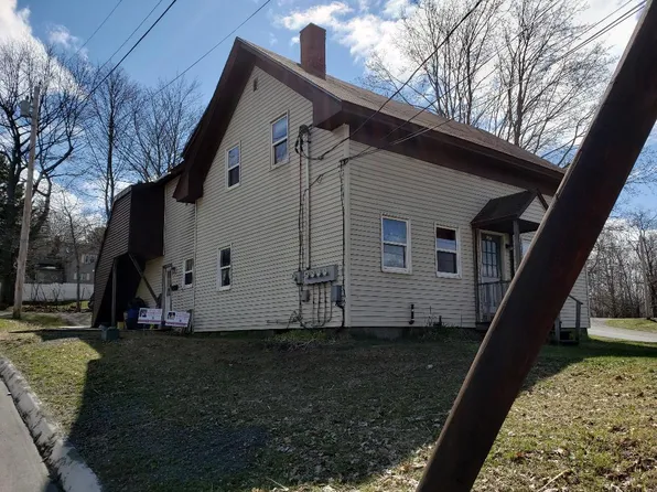122 Spring Street, Dexter, ME 04930