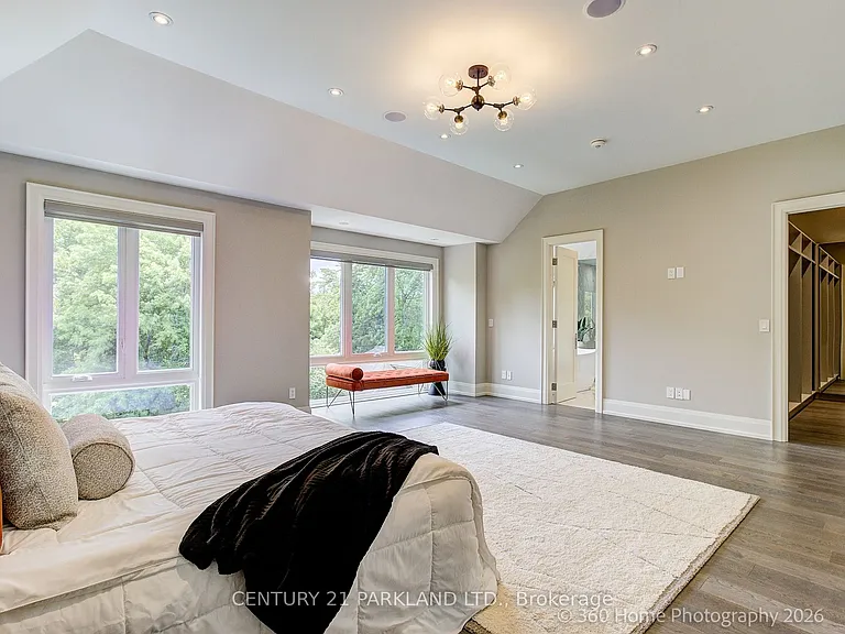 141 Churchill Ave — Photo 23
