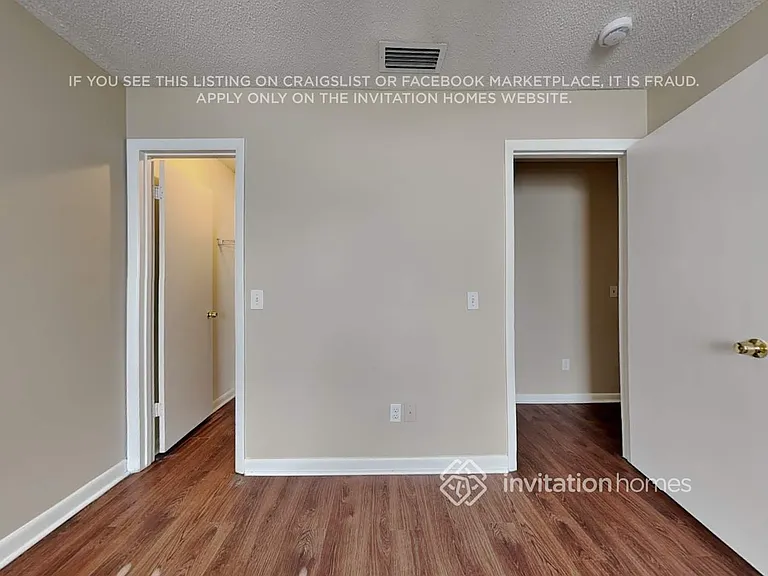 6115 Donegal E — Photo 14