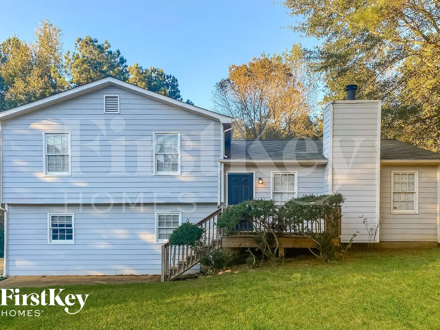3 bed, 2.0 bath, 2076 sqft, $2,410 — Photo 1