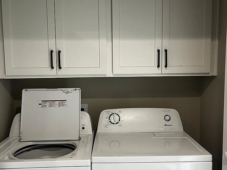 300 Turner Ct — Photo 30