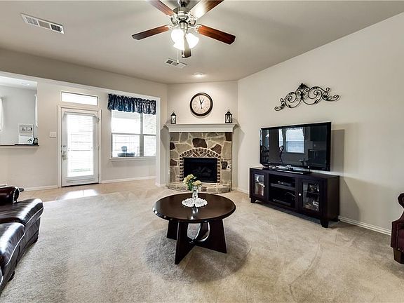 3rd image of 5028 Birchwood Dr