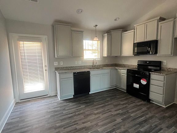 5th image of 500 Lapage Ct