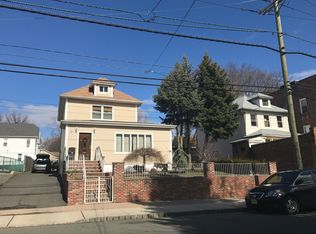 11 Montgomery St, Bloomfield, NJ 07003