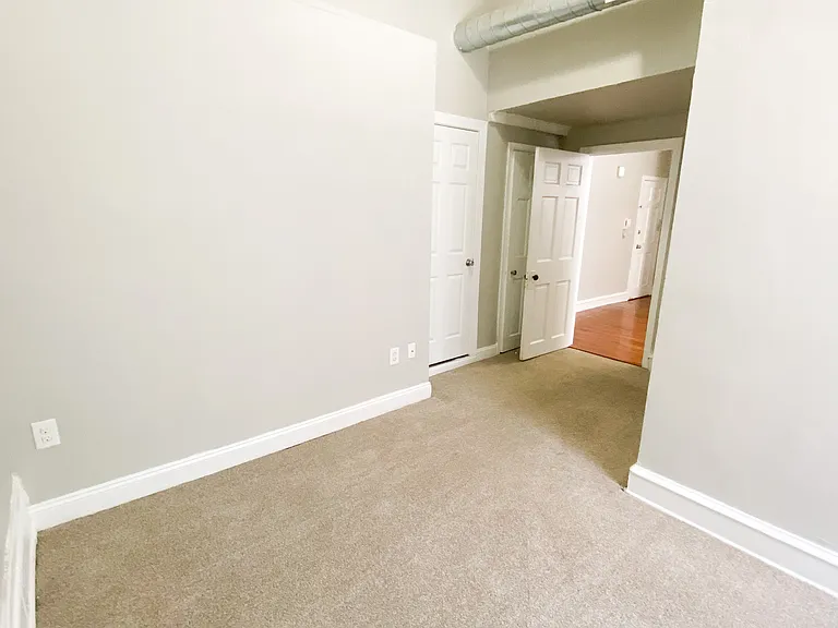 125 S 21st St #2R — Photo 6