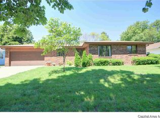 3217 Forsyth Dr, Springfield, IL 62704