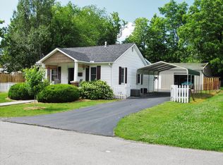 302 Hooper St, Smithville, TN 37166
