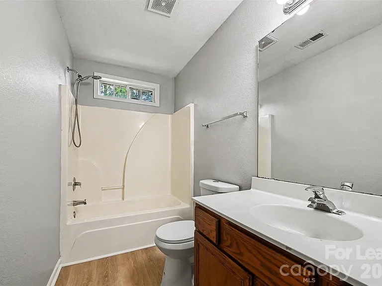 4413 Eaves Ln — Photo 11