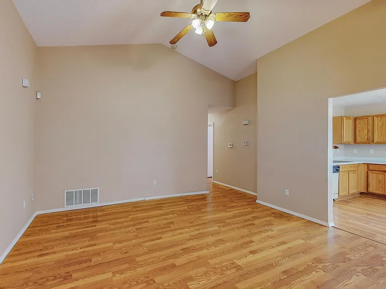 10728 Hatch Dr NW — Photo 18