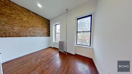 Rented by Bond New York