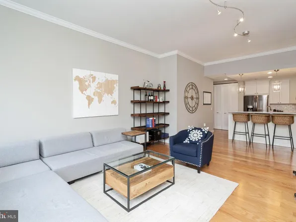 1900 Hamilton St Unit 308, Philadelphia, PA 19130