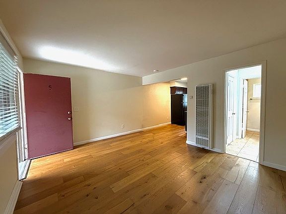 2nd image of 2877 A St #5