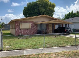 33 SW 8th Ave, Dania Beach, FL 33004