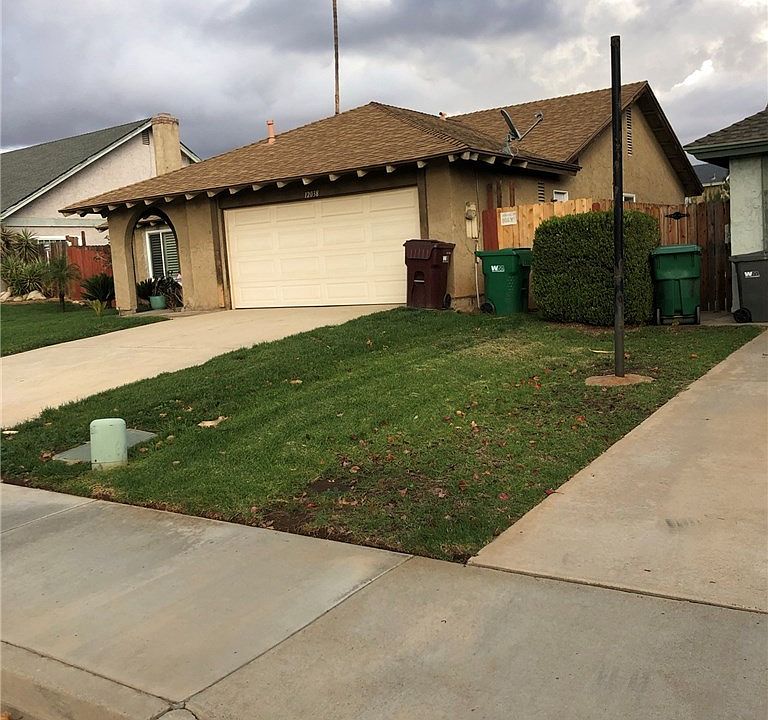 1st image of 12038 Buckthorn Dr