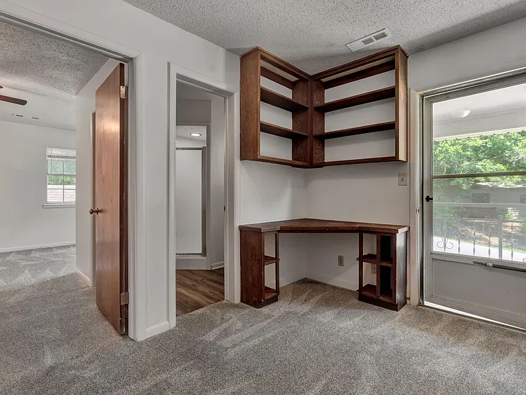 1660 Palmer Pl — Photo 15