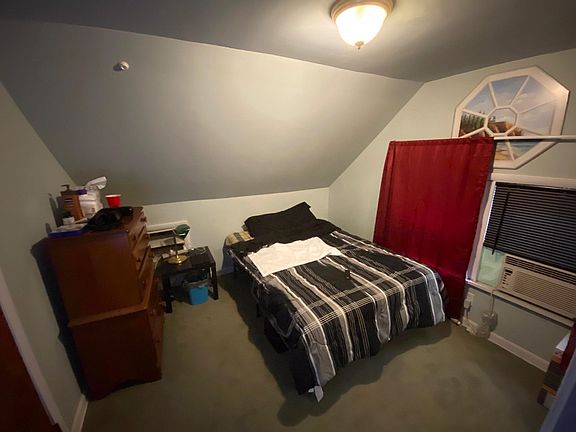 4th image of 1627 E 118th St #3