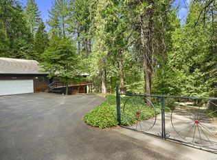 2834 Shady Ln, Pollock Pines, CA 95726